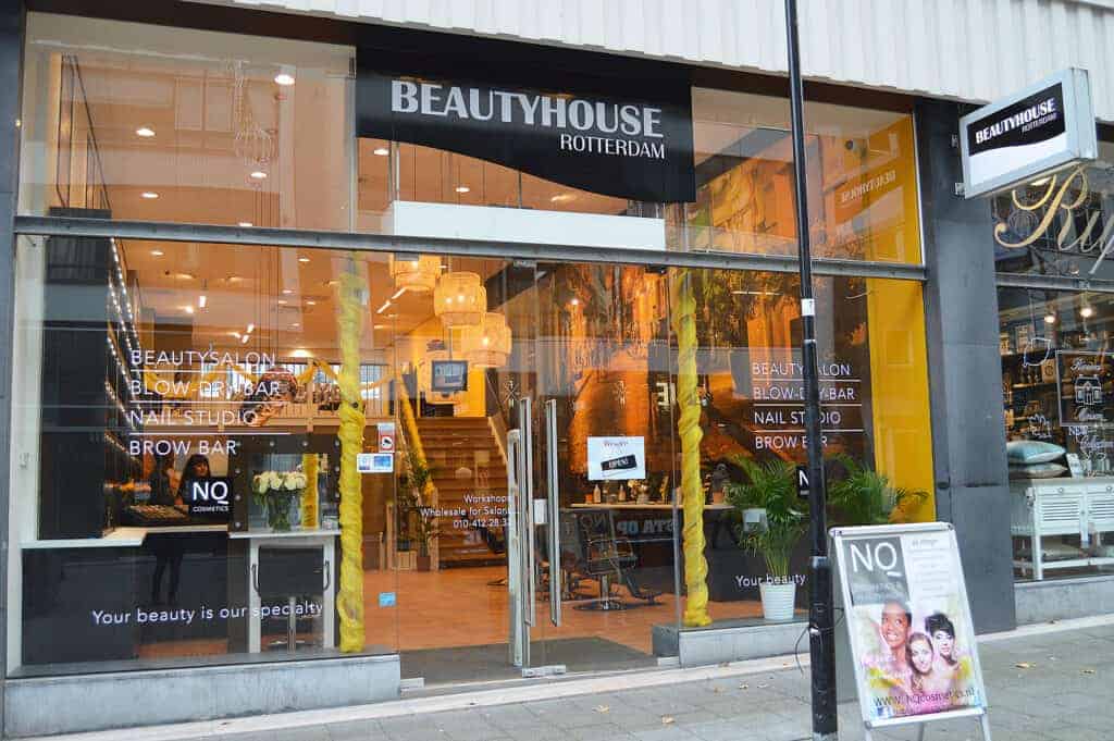 Beautyhouse Rotterdam verkoopt ook cosmetica en skincare