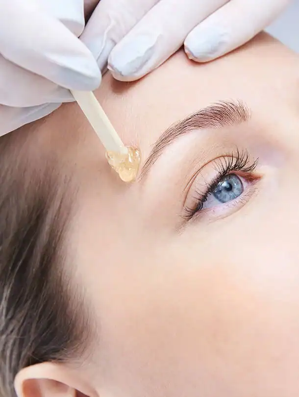 Epileren touw gezicht plus wenkbr bij Beautyhouse Rotterdam