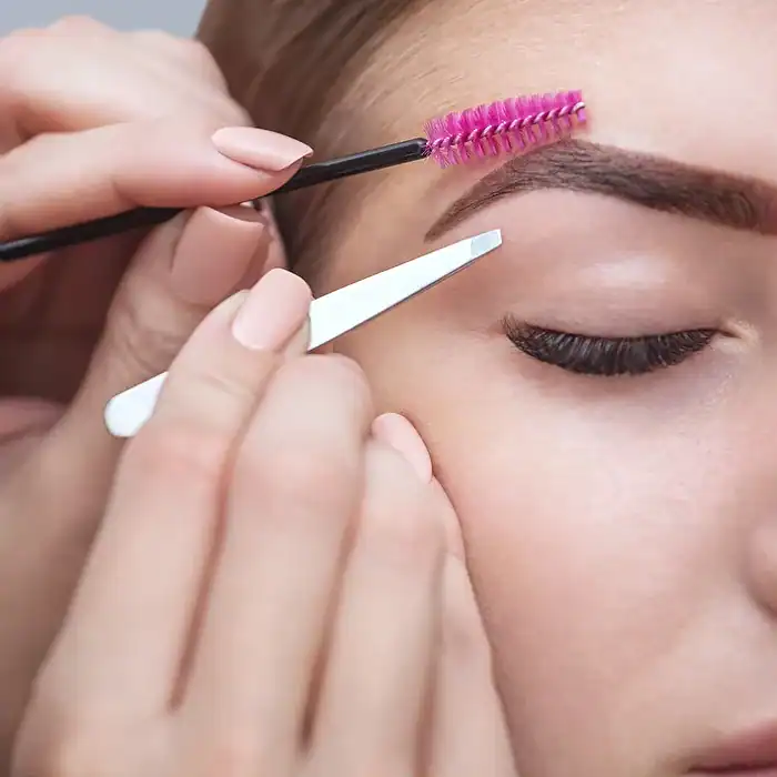 Henna Brow plus epileren — Beautyhouse Rotterdam